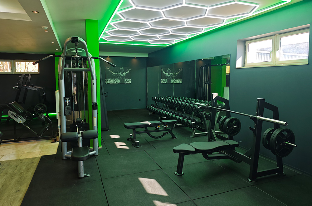 Fitnessstudio_Neukloster_Freihanteltraining